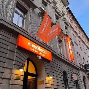 Hotel Easyhotel Oktogon, Budapest